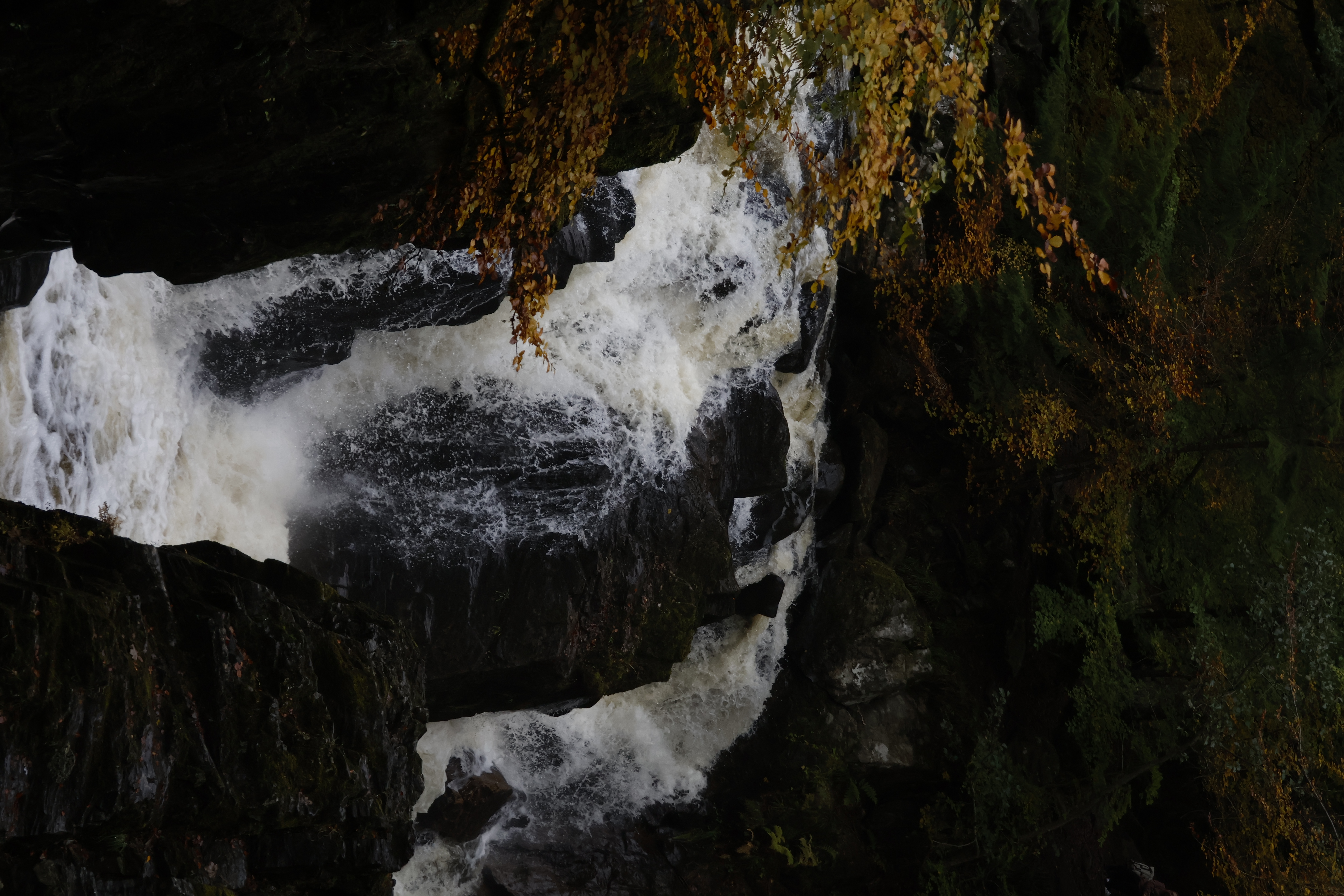 Close view of the Black Linn Falls